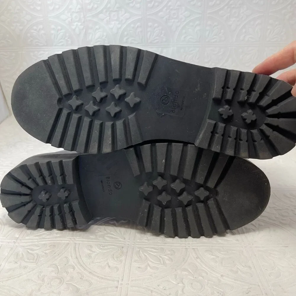 Blondo Hallie Waterproof Booties in black leather sz11